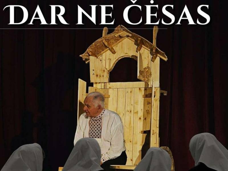 Театр для взрослых «Гирайте» в Культурном центре Матуизай, постановка «Еще не сыр»